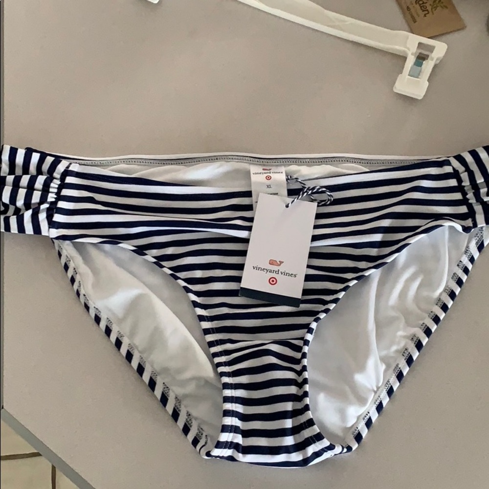 Vineyard Vines Target Bottoms